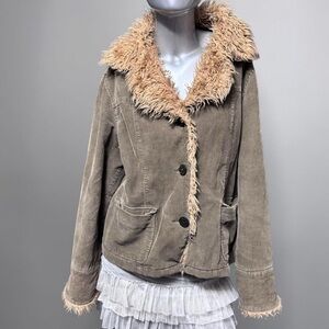 Nevada Vintage Y2K Corduroy Faux-Fur Trim Jacket